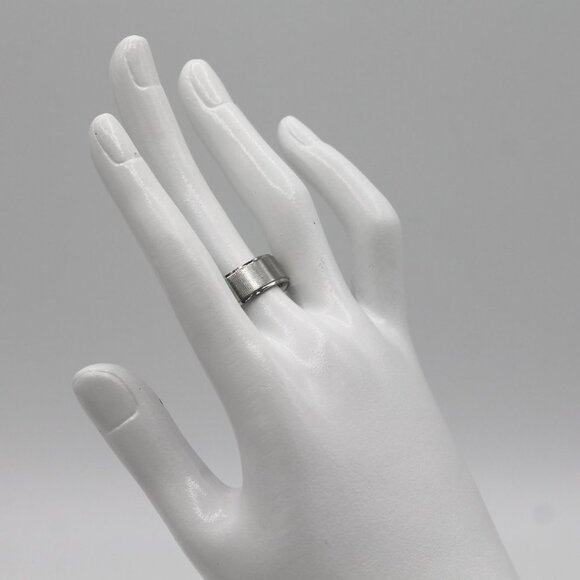 Silver tone ring band 8mm wide - Picture 4 of 5